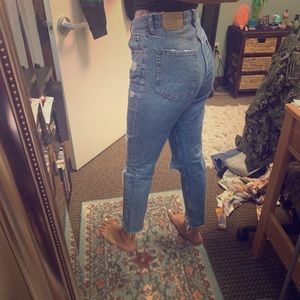 H&M “divided” bf jeans